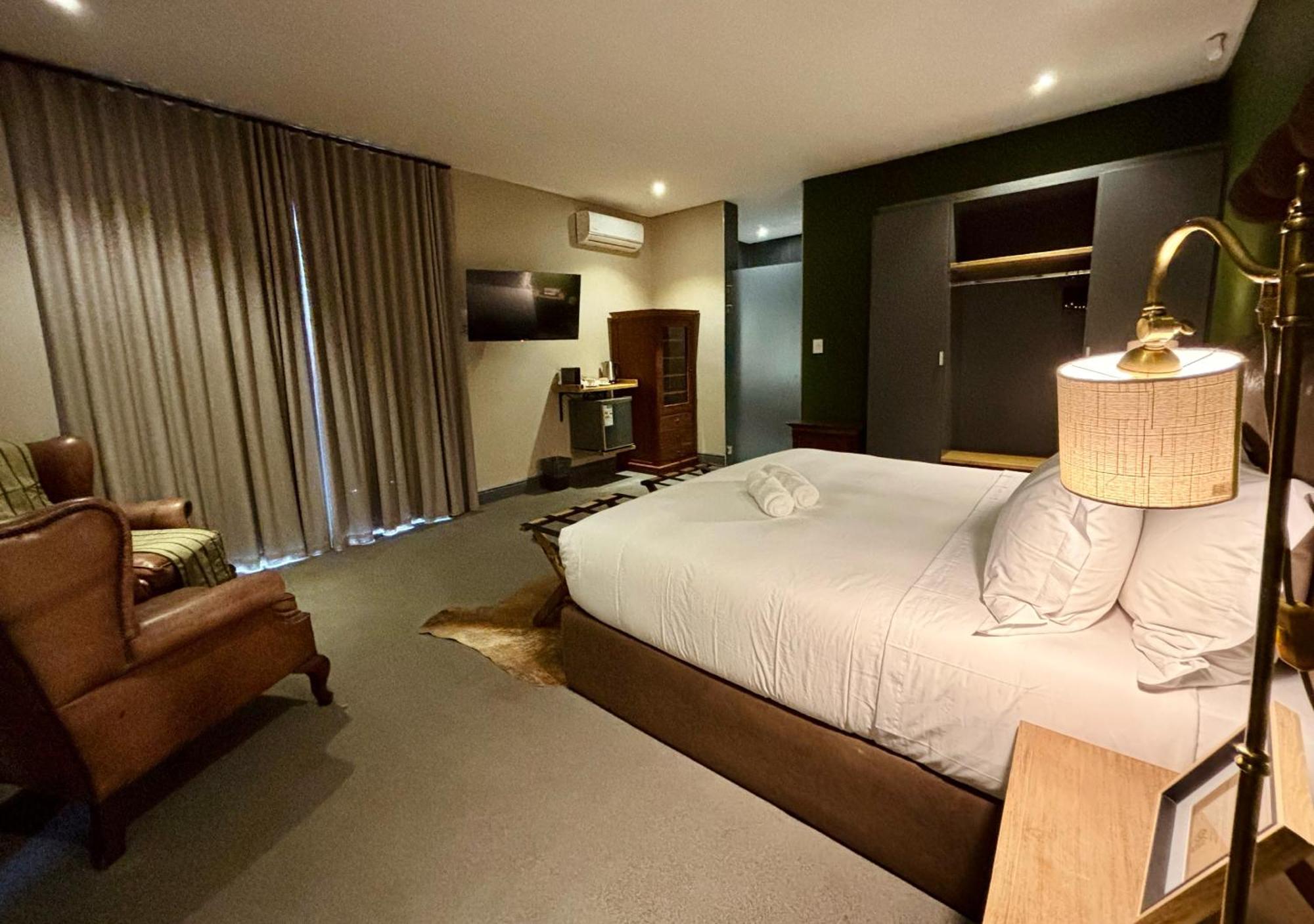 Blix Inn Guesthouse Стеленбош Екстериор снимка